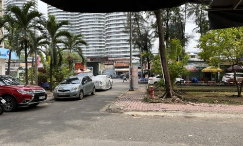 Cho thuê mặt bằng căn góc chung cư Ngô Tất Tố Bình Thạnh