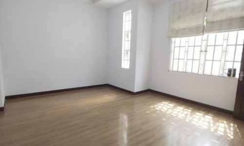 Nhà nguyên căn Phan Văn Trị Bình Thạnh