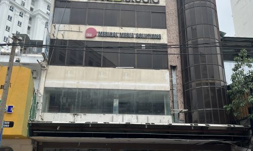 Tòa nhà văn phòng Phạm Viết Chánh Quận 1