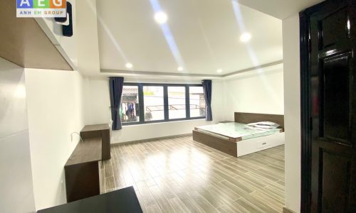 Bán nhà 5,53 x 9,54 5 tầng Dương Quảng Hàm F5 Gò Vấp