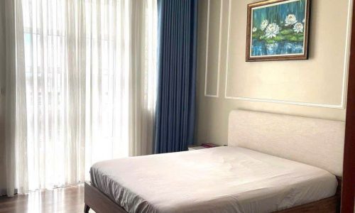 Bán nhà căn góc hẻm xe hơi, 4 tầng, đường Ngô Tất Tố, tin thật 100%