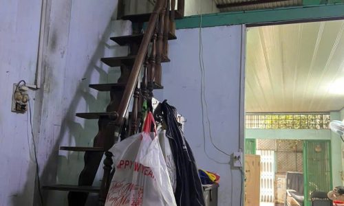 Bán nhà hai mặt trước sau hẻm ba gác Huỳnh Mẫn Đạt